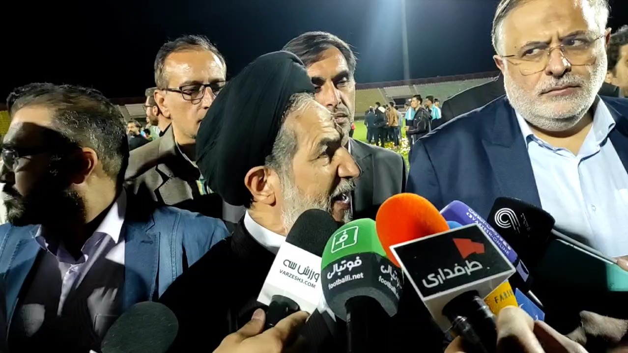 اختصاصی/ ابوترابی امام جمعه موقت تهران: پرسپولیسی ها دیگر روی من حساب نکند چون از امشب هوادار شمس آذر قزوین هستم
