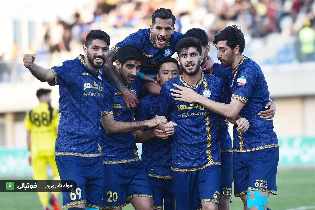 دو مربی داخلی و یک خارجی کاندیدای سرمربیگری گل گهر