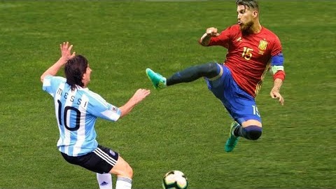 خطاهای خشن و برخورد های وحشتناک از بازیکنان فوتبال