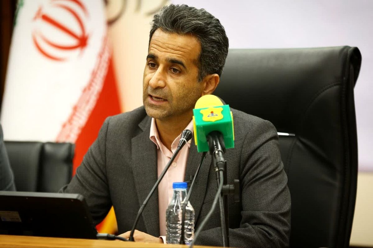 رحمانی: نهاییشدن انتقال ۳ بازیکن تیم ملی عراقی به صنعت نفت / تفاوت بازیکنان مطرح با تازه واردها کیفی نیست روحی و روانی است