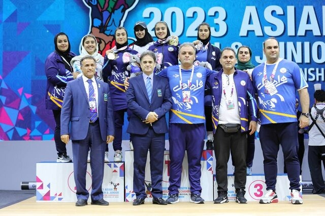 تیم وزنهبرداری دختران ایران در جایگاه سوم مسابقات قهرمانی نوجوانان آسیا ایستاد