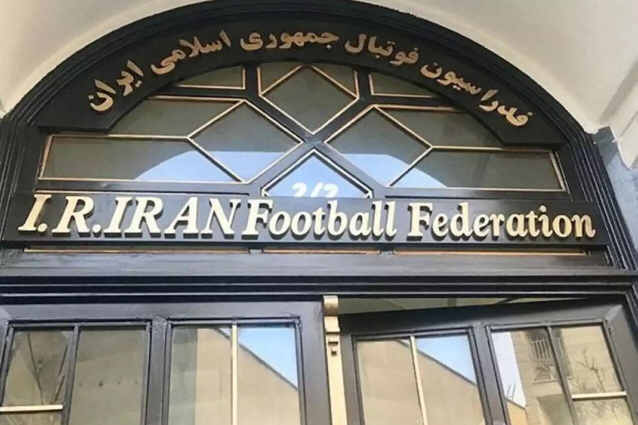 اقدام عجیب فدراسیون فوتبال 24 ساعت پس از رد درخواست 3 باشگاه/ جلسه فوق‌العاده برای بررسی دوباره