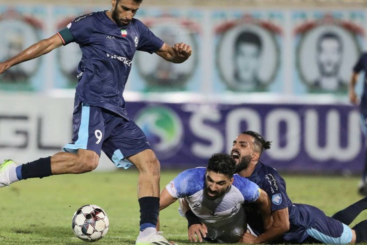 تب داغ کشتی به بازی ملوان و پیکان رسید!