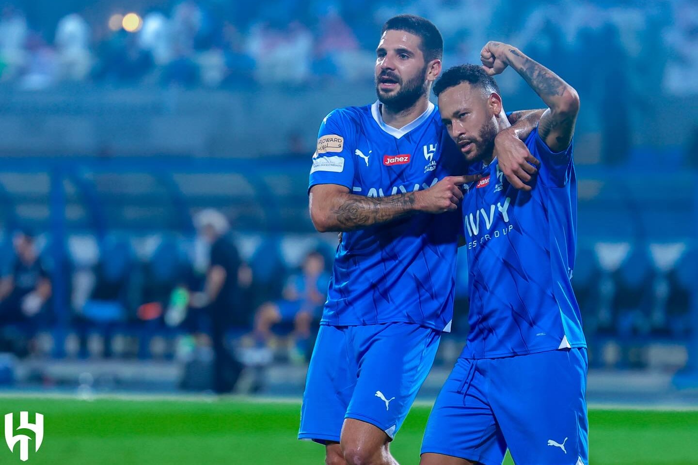 الهلال با صدرنشینی به استقبال نساجی می آید