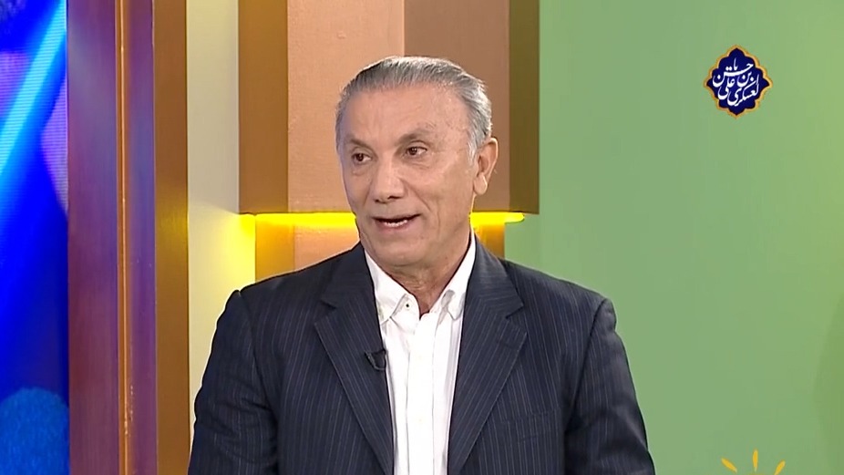 سلام صبح بخیر/ حمید درخشان: آیا گران کردن قیمت بلیت، تنها راه کسب درآمد پرسپولیس است؟
