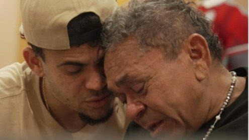 اولین دیدار لوئیس دیاز ستاره لیورپول با پدرش پس از آزادی از دست گروگان گیر‌ها