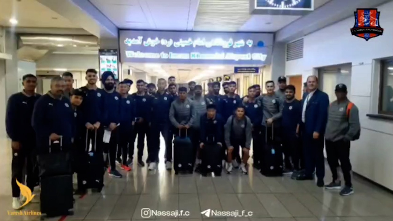 ورود کاروان بمبئی‌سیتی هند به ایران با استقبال مسئولان باشگاه نساجی