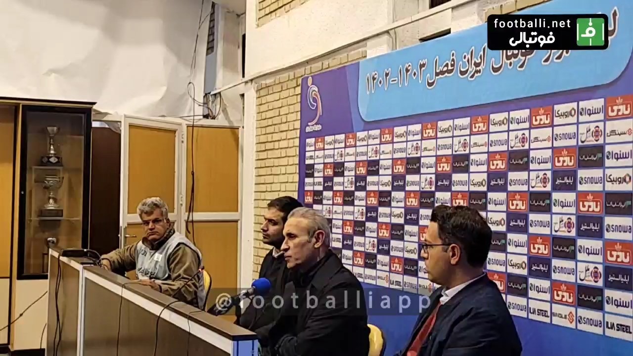 اختصاصی/ گل محمدی: بازیکن استقلال خیلی واضح بود که باید اخراج میشد