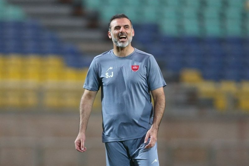 سید جلال حسینی از گروه واتسآپی پرسپولیس خارج شد