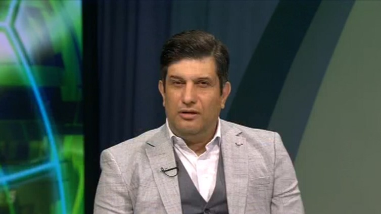 مجله فوتبال/ فرشید سمیعی: مطالبات دستیاران ساپینتو را به موقع پرداخت کردیم و هفته جدید که سامانه فیفا بروزرسانی شود پنجره استقلال باز خواهد شد