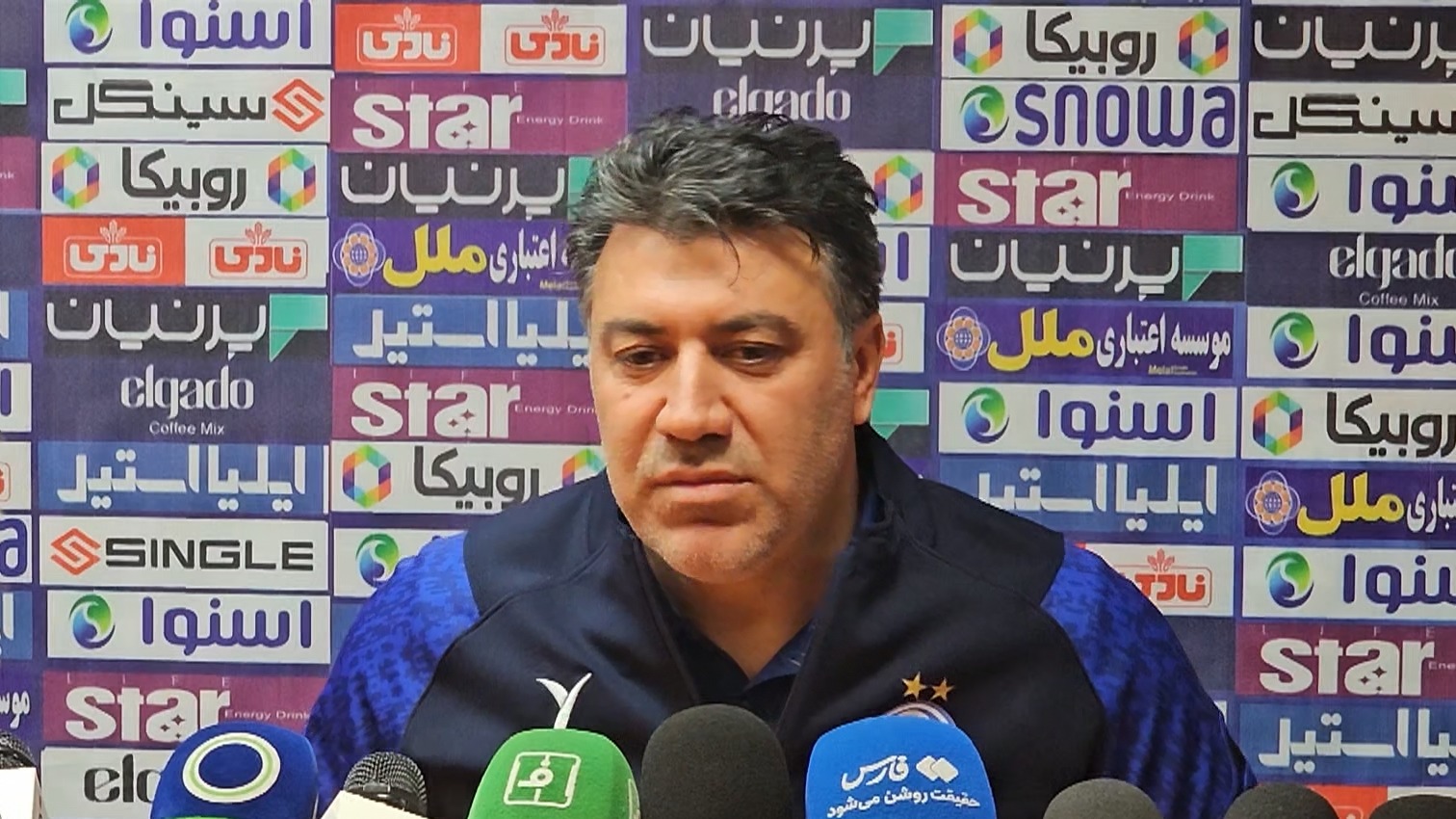 پیش بازی استقلال و نفت آبادان