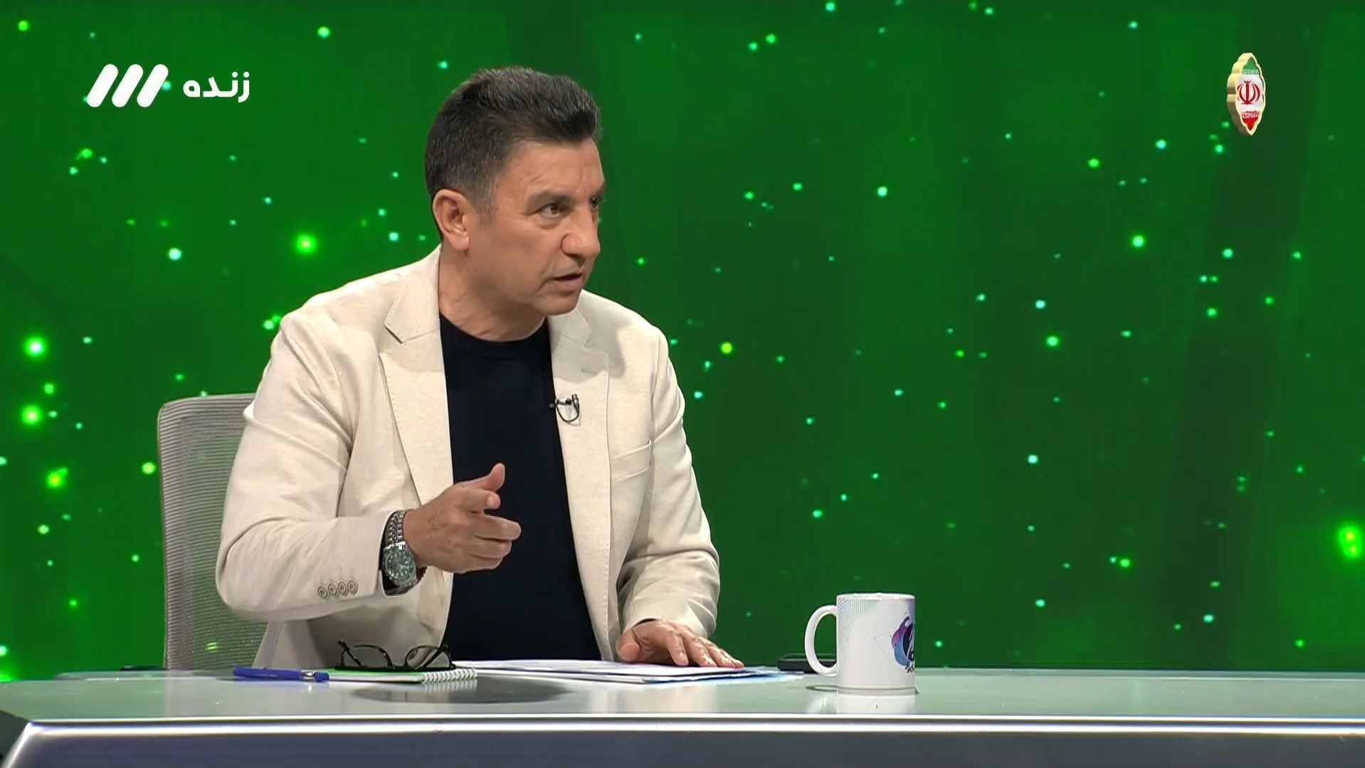 گفت و گوی کامل و جنجالی میثاقی با امیر قلعه نویی سرمربی تیم ملی در برنامه فوتبال برتر