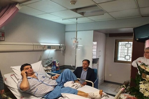 حسین رضازاده زیر تیغ جراحی میرود