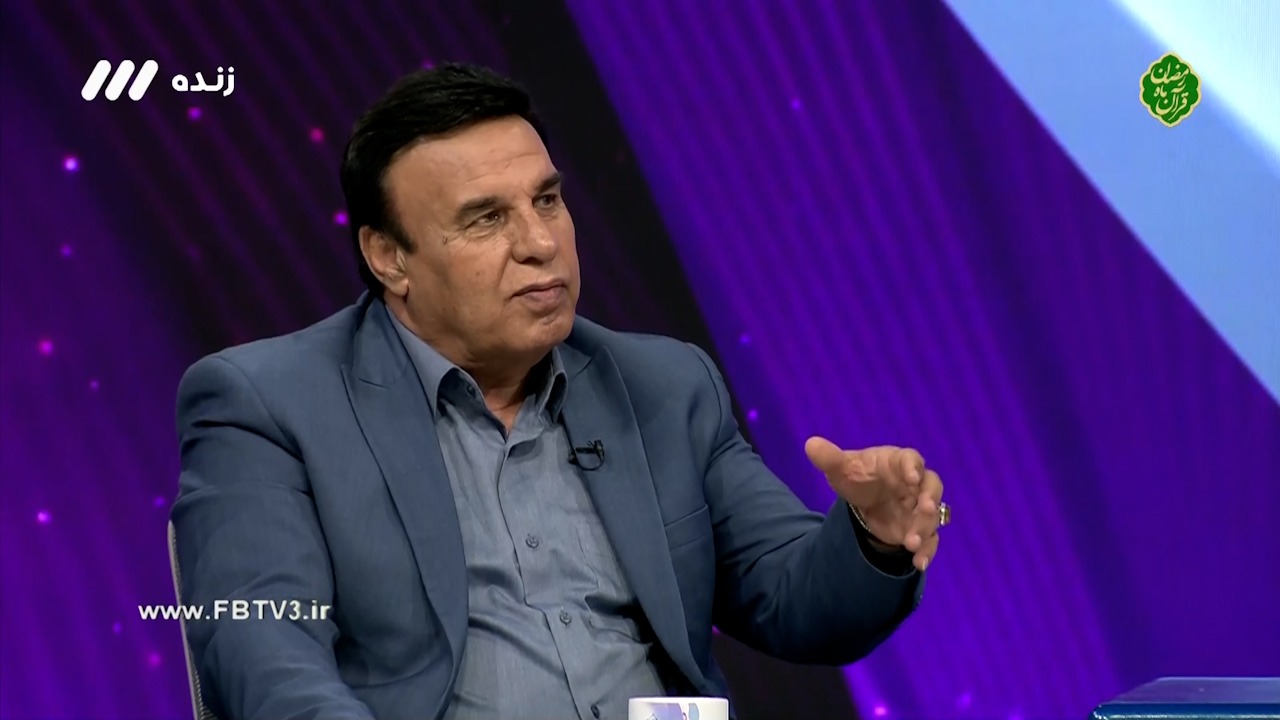 فوتبال برتر/ پرویز مظلومی: این تیم اگر دو بازیکن سرعتی مثل محبی و قایدی را داشت، بسیار خطرناک میشد