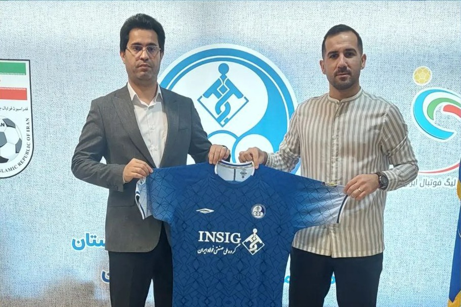 محمد آبشک به استقلال خوزستان پیوست