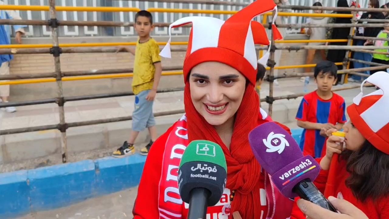اختصاصی/ صحبتهای خانواده طرفدار پرسپولیس قبل از بازی مقابل گل گهر