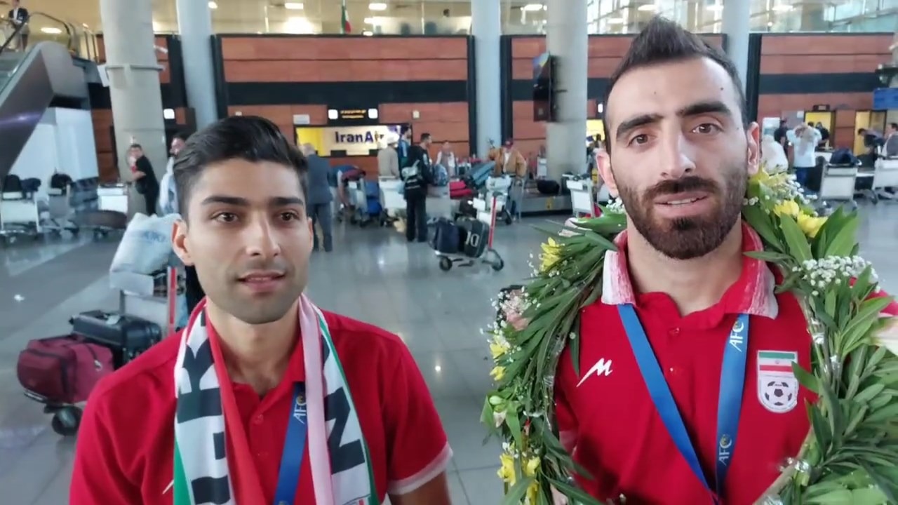 اختصاصی/ صحبت های سعید احمدعباسی و مهدی کریمی بعد از بازگشت قهرمان آسیا به ایران