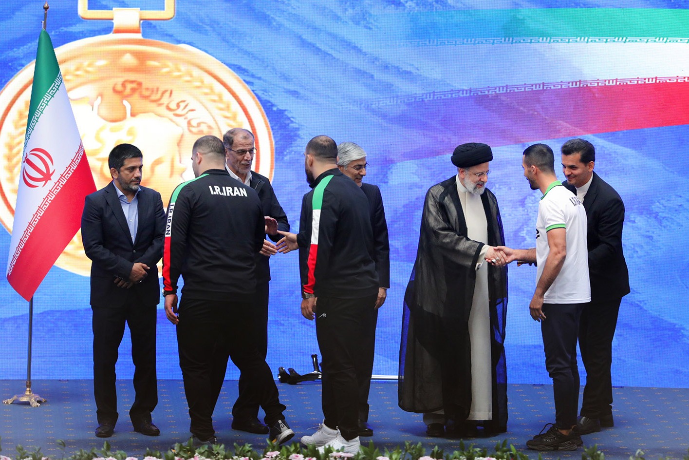 واریز پاداش میلیاردی به حساب مدال آوران کشتی