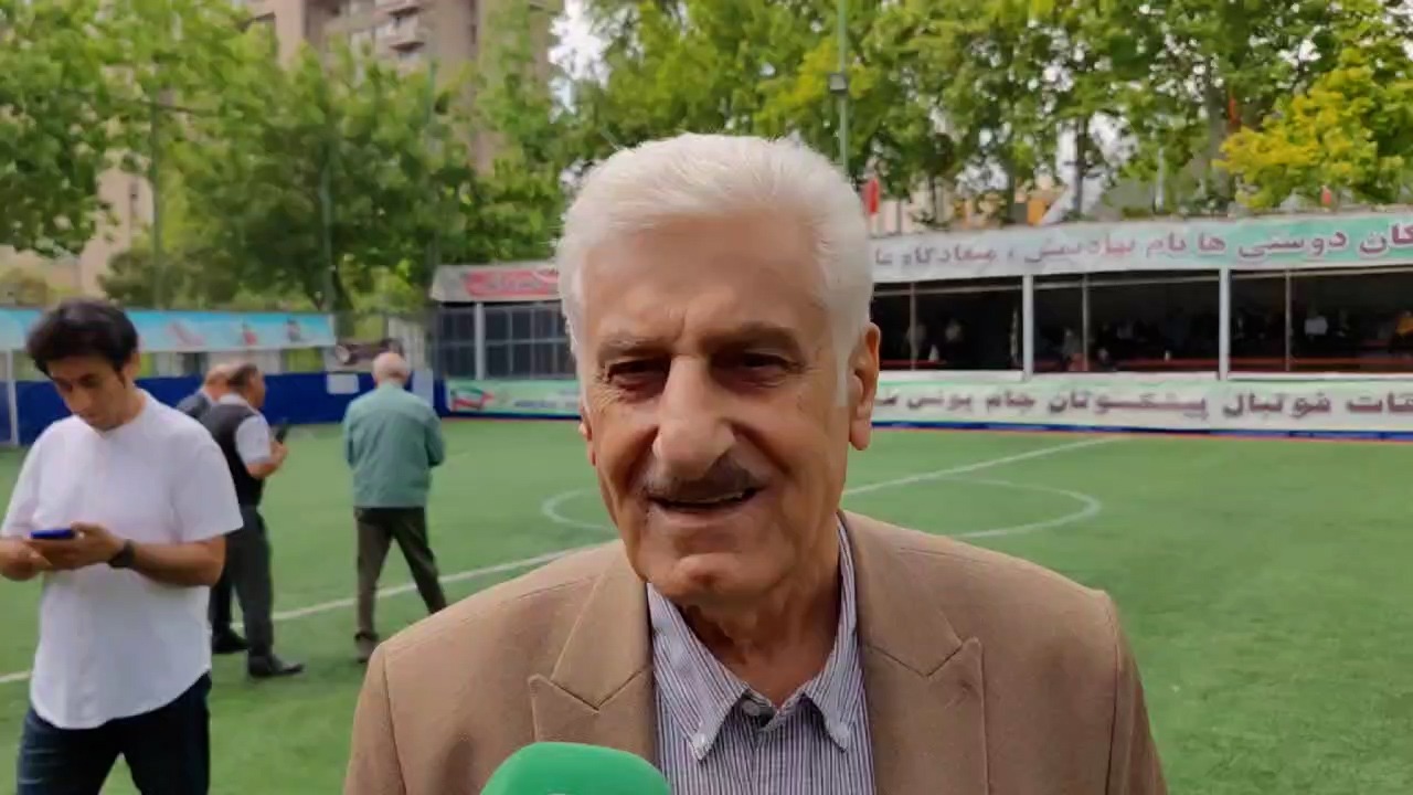 اختصاصی/ منصور رشیدی: نیمه دوم استقلال مقابل ذوب آهن شاهکار کرد و برنده شد