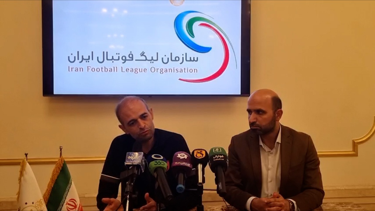 اختصاصی/ نشست خبری محرم نویدکیا سرمربی مس رفسنجان قبل از دیدار با سپاهان