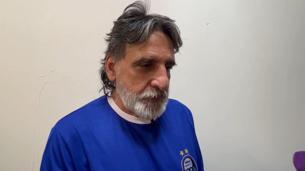 اختصاصی/ شاهین بیانی پیشکسوت استقلال: بازی مقابل نساجی سخت ترین بازی استقلال است/ مجیدی هم با این سبک با استقلال قهرمان شد