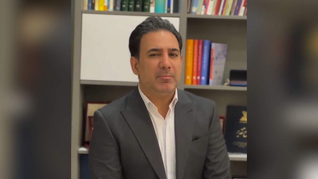 شاهین صمدپور: داماد خانواده زندهیاد انصاریان کوتاه بیاید وگرنه...
