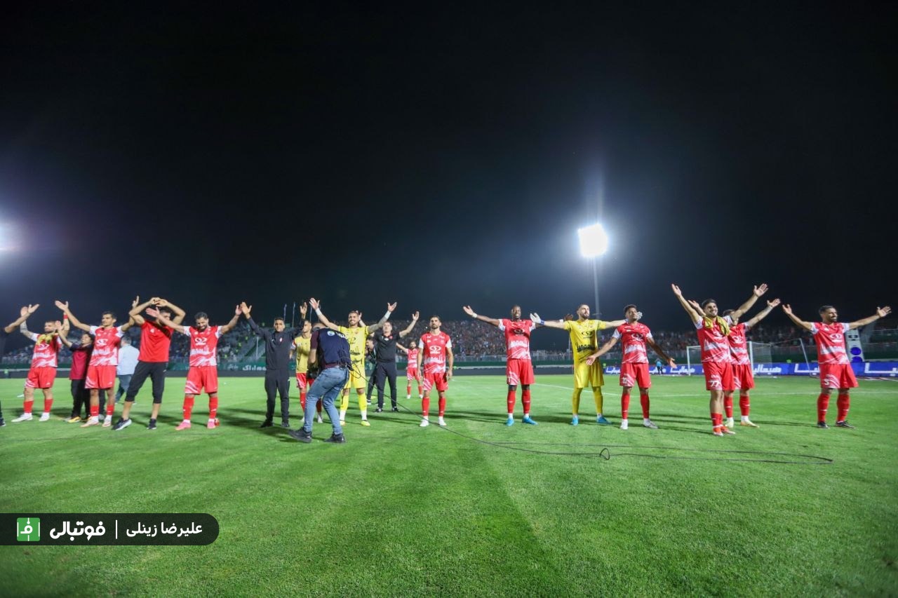 پرسپولیس تنها تیم بدون شکست لیگ 24!