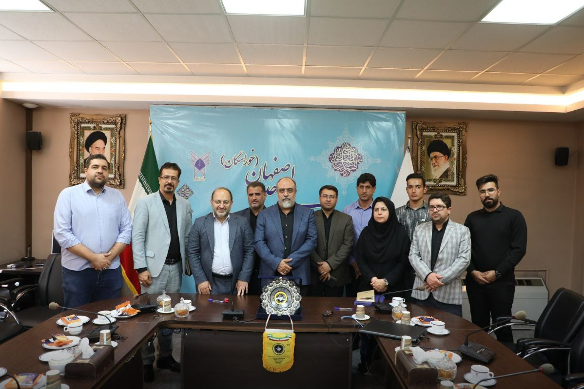 تفاهمنامه سپاهان و دانشگاه آزاد اصفهان امضا شد