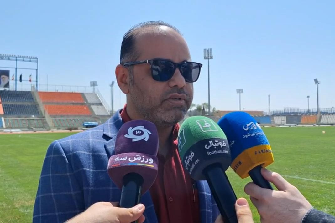 مومنی: برای بازی با قطر درحال حاضر سه گزینه را بررسی میکنیم