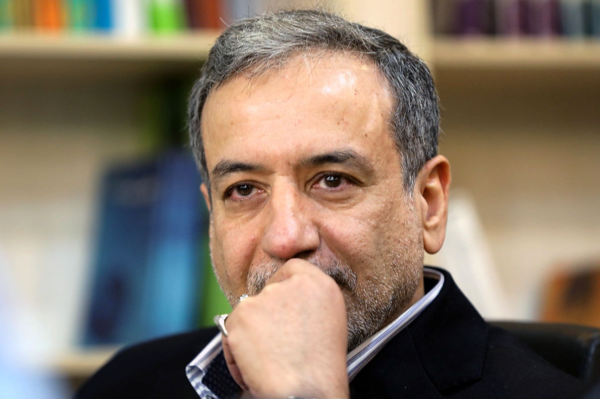 تبریک وزیر امور خارجه به تیمهای ملی کشتی آزاد و فرنگی