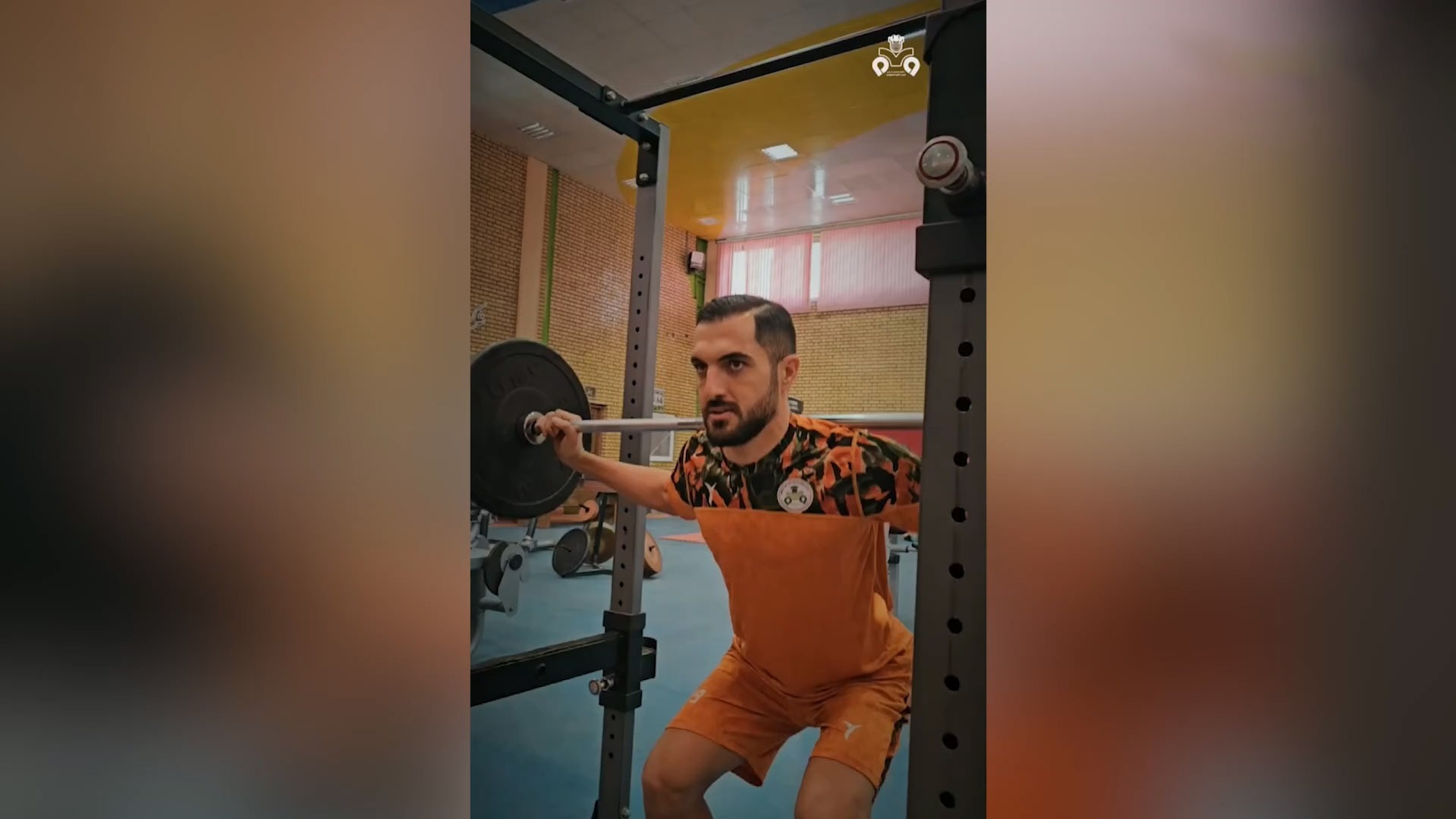 تمرینات بدنسازی بازیکنان ذوب آهن پیش از بازی با گلگهر
