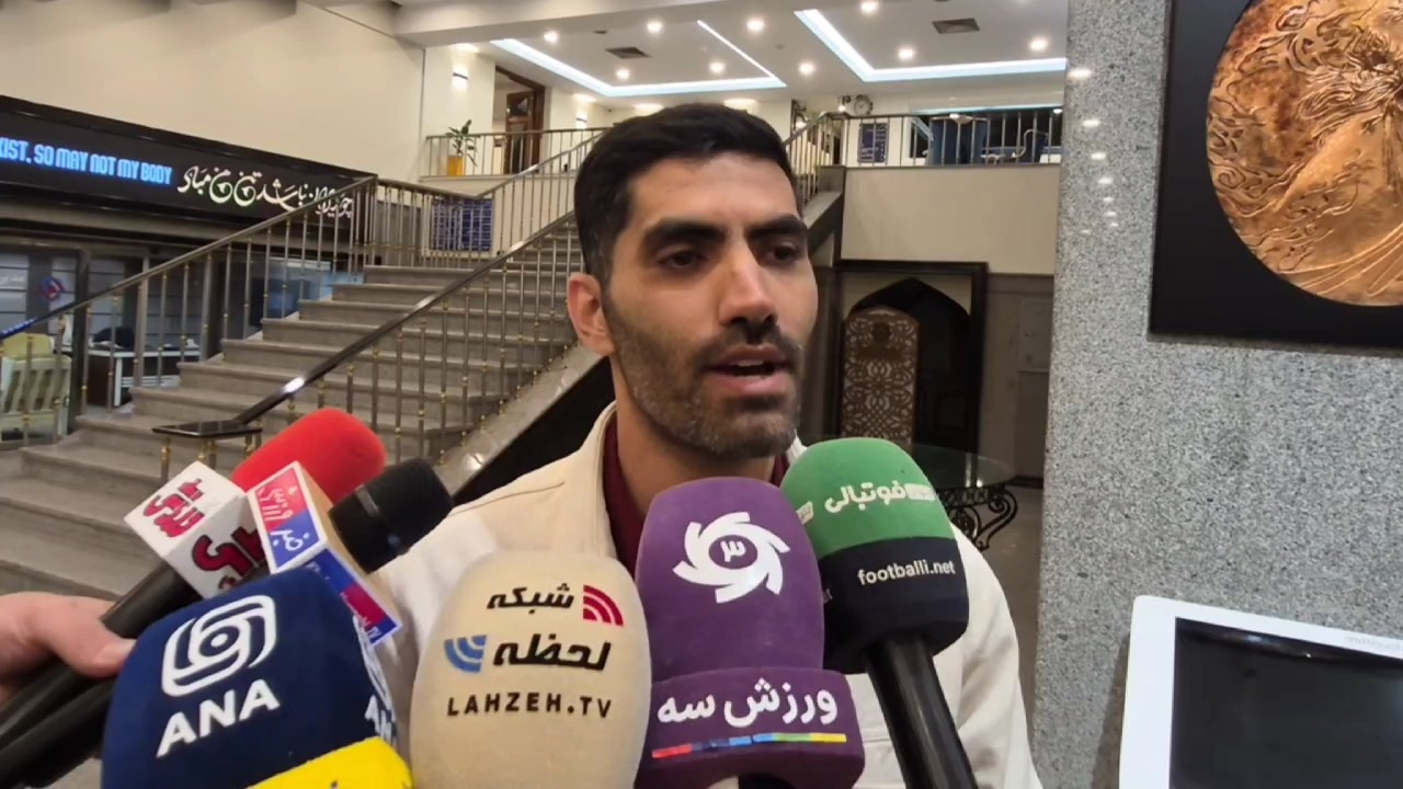 محمد انصاری: ورود بانوان آزاد شده، لطفا رعایت کنید و فحاشی نکنید