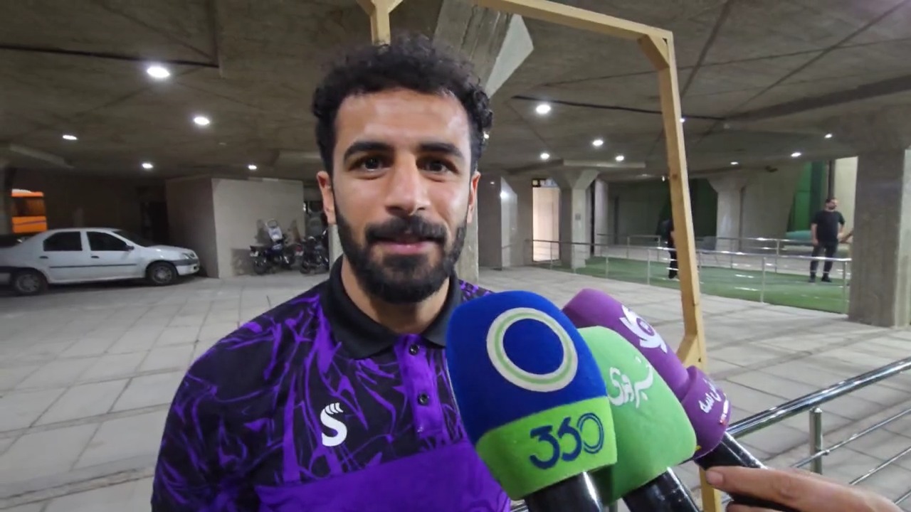 شباهت رضا بلیوند بازیکن آریو اسلامشهر به محمد صلاح