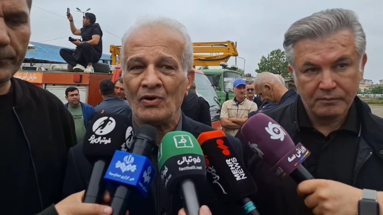 مصاحبه با پیشکسوتان فوتبال در حاشیه مراسم خاکسپاری زنده یاد بهمن صالح نیا