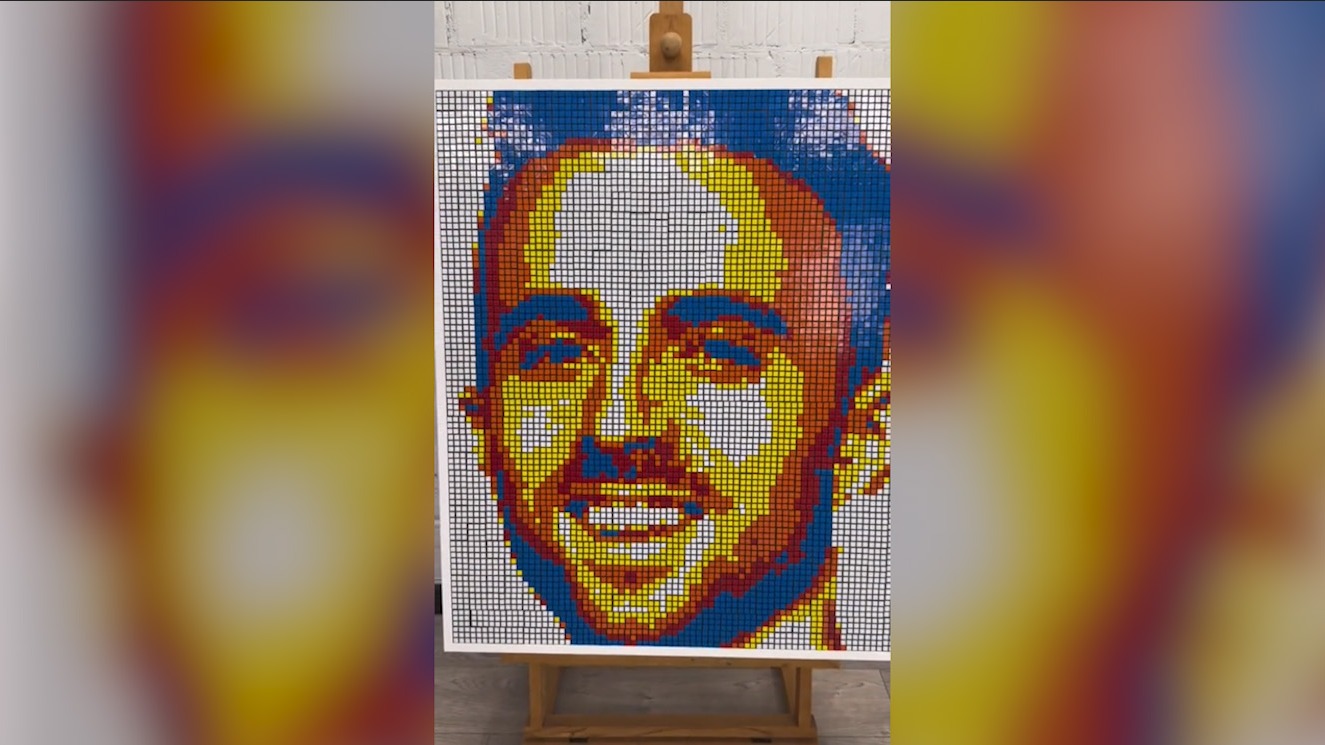 طراحی خلاقانه‌ی چهره دیگو ژوتا با چند صد مکعب روبیک!