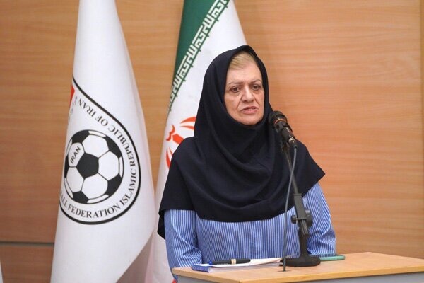 حضور فریده شجاعی در سمینار توسعه فوتبال بانوان کافا