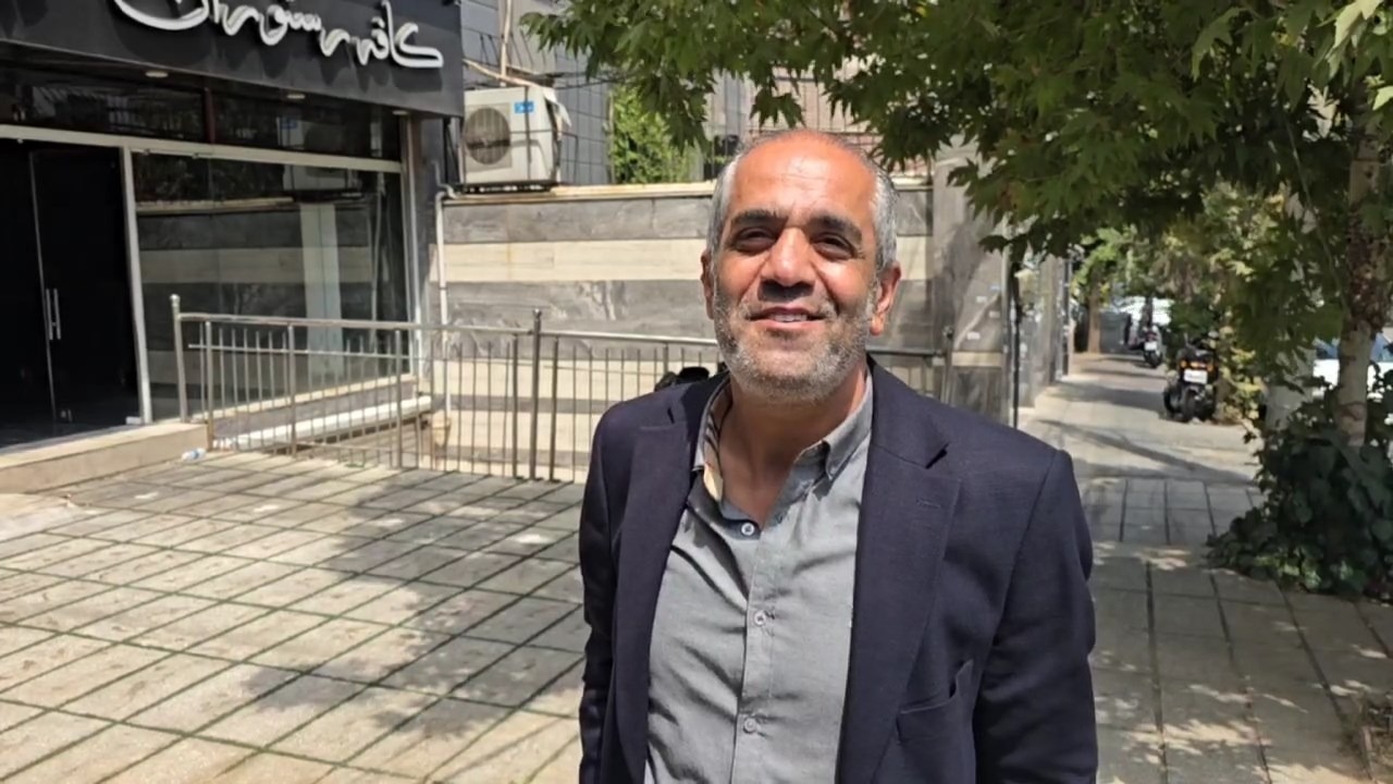 حضور بهنام ابوالقاسم پور در اطراف باشگاه استقلال فوتبالی | 