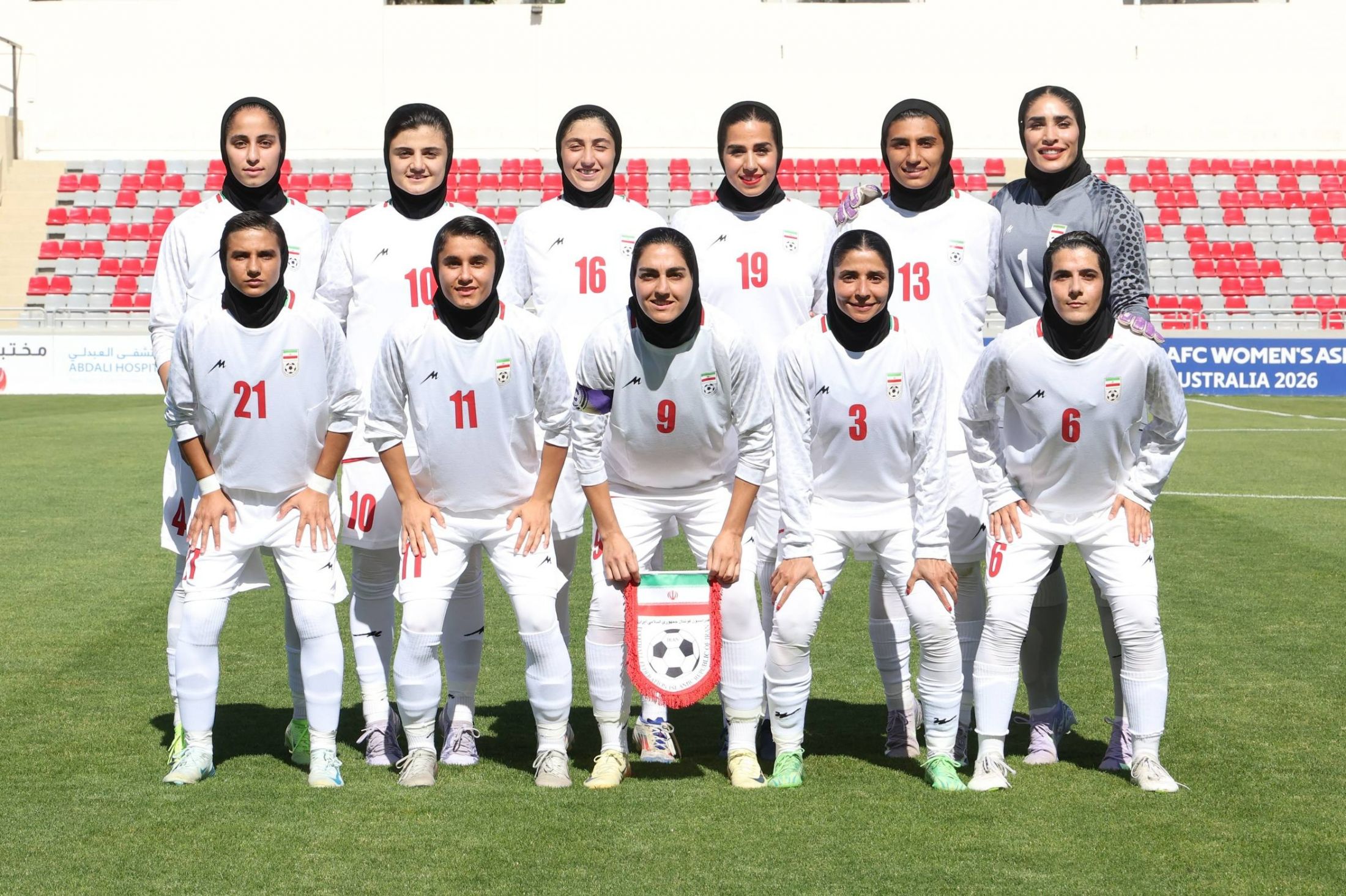 با وجود صعود به جام ملتها؛ زنان ایران دو رده سقوط کرد