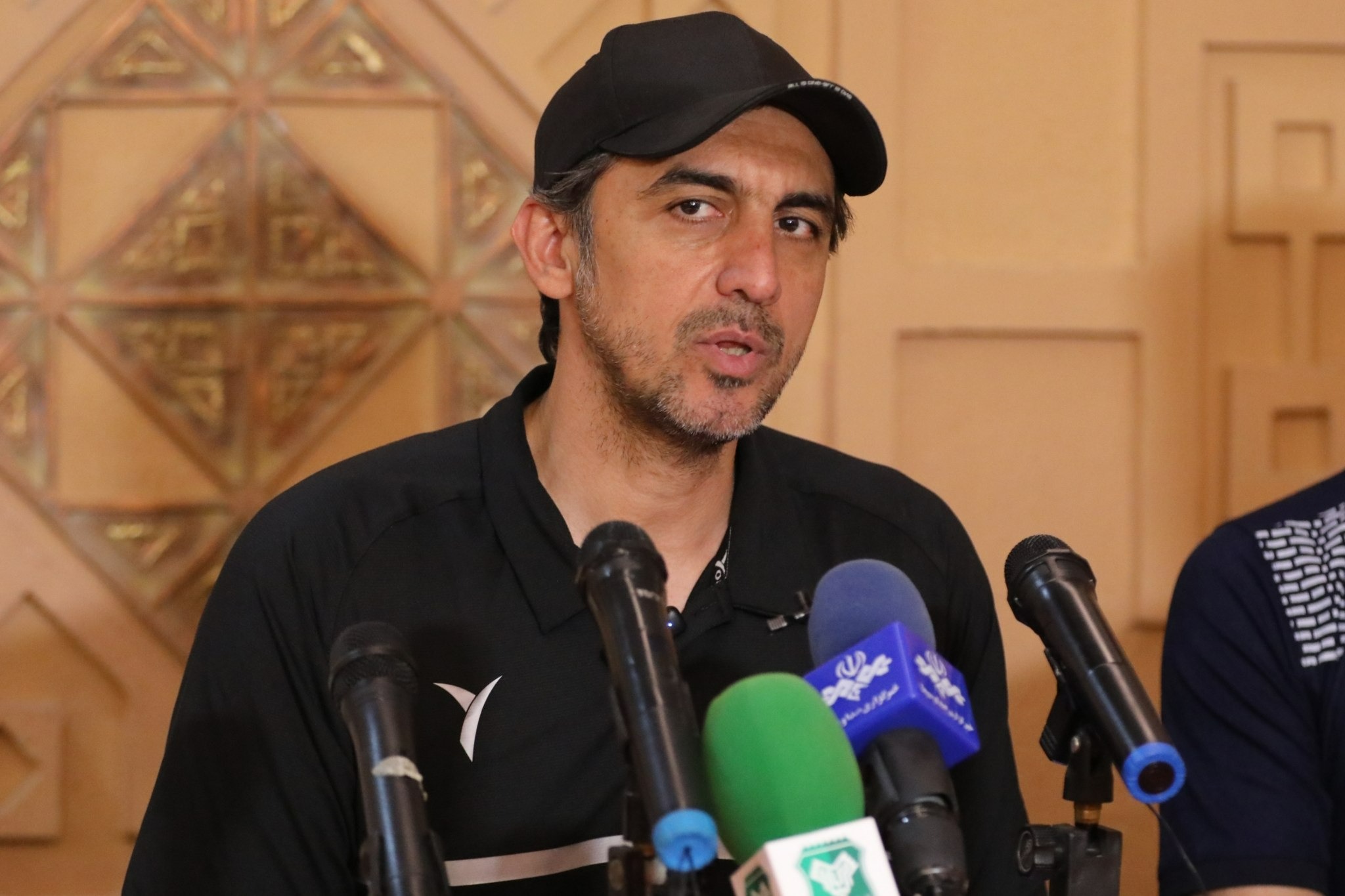 رحمتی: از هر نظر آماده بازی با تیم آلومینیوم هستیم