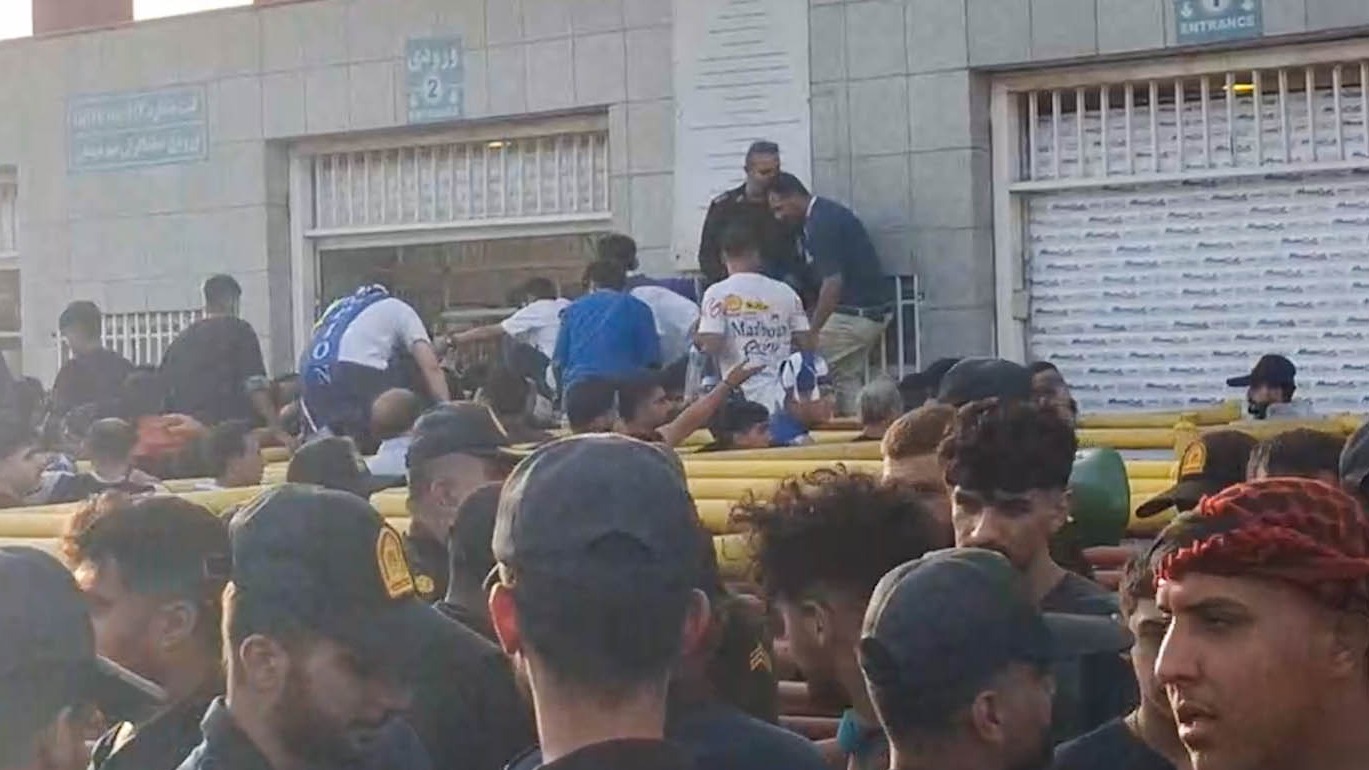 وضعیت گیت ورودی هواداران استقلال پیش از بازی با استقلال خوزستان