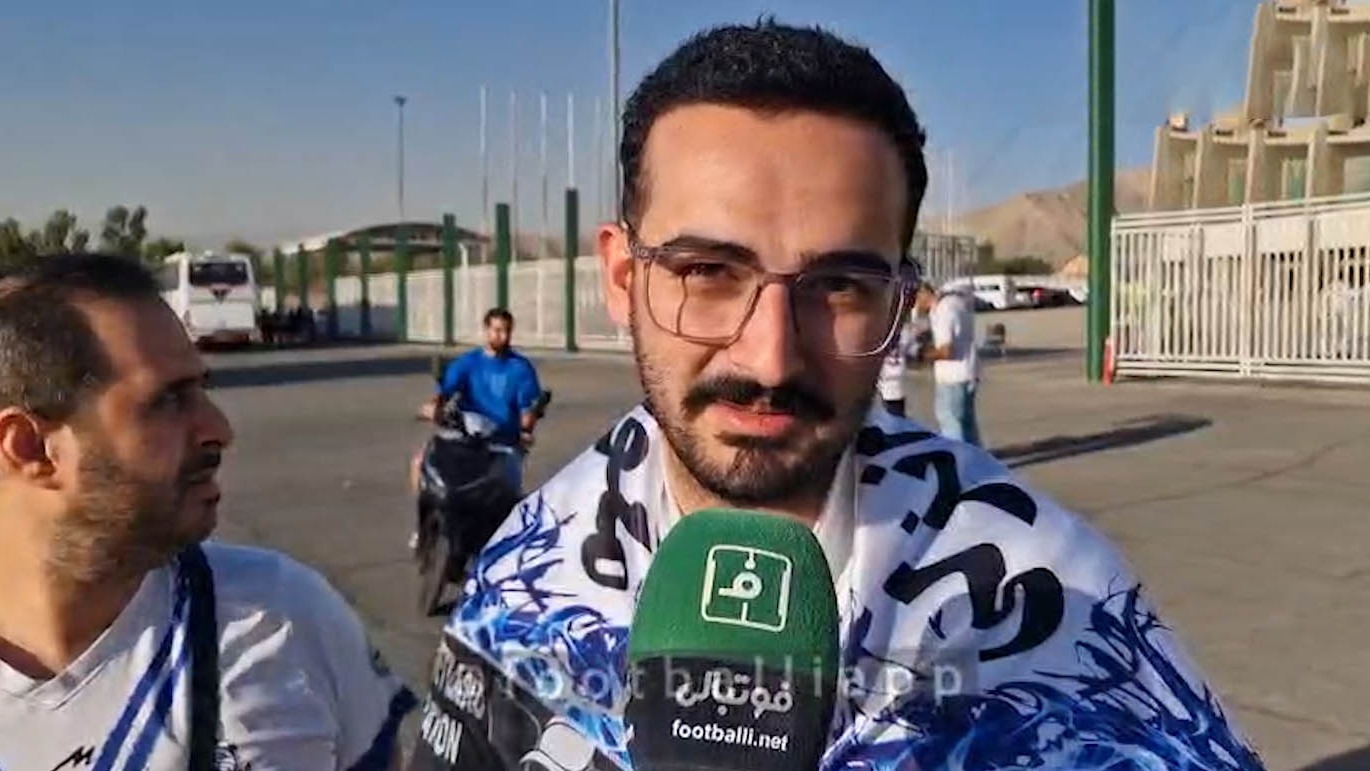 گفت و گو با هواداران چادرملو و ملوان پیش از بازی