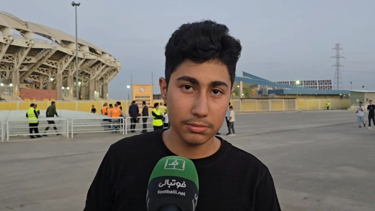 هوادار سپاهان: اگر نویدکیا در این بازی نتیجه نگرفت، خودش استعفا بدهد