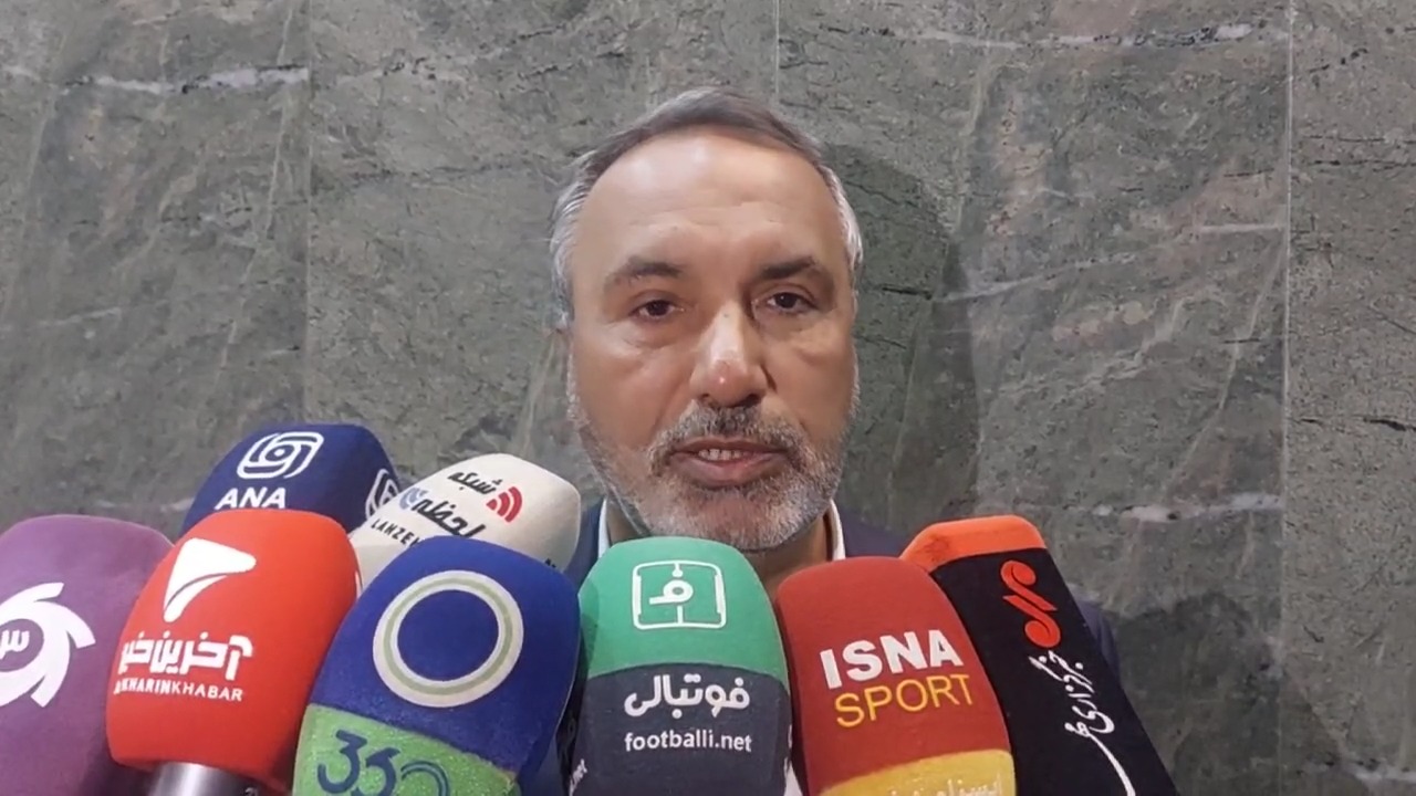 محمدرضا رضایی: درویش گفت زمینی از بانک شهر گرفتهاند تا ورزشگاه بسازند
