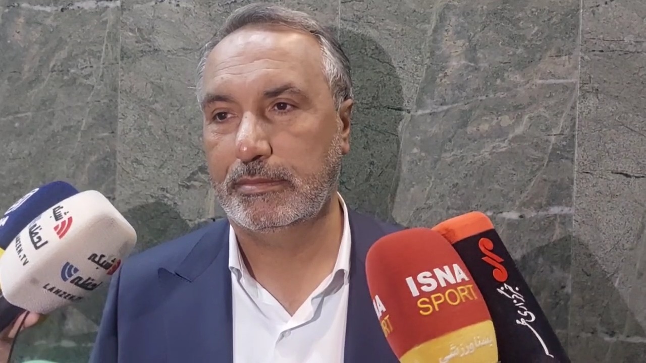 محمدرضا رضایی: شاید تا پایان سال بازسازی ورزشگاه آزادی تمام شود
