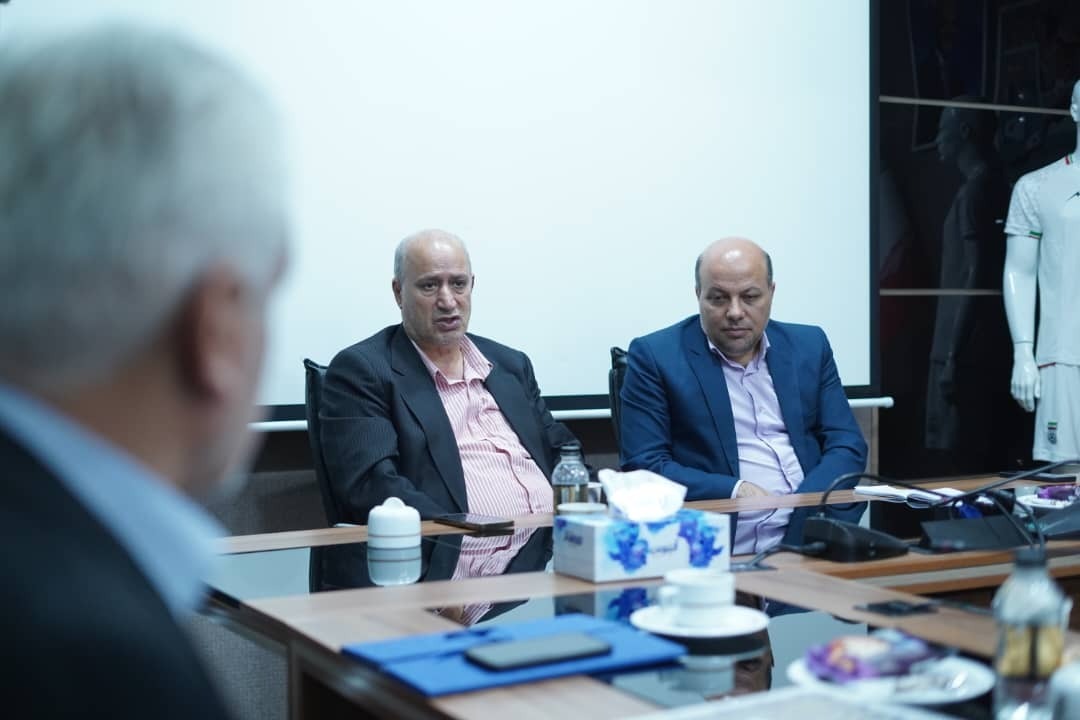 تفاهم نامه فدراسیون فوتبال با وزارت آموزش و پرورش
