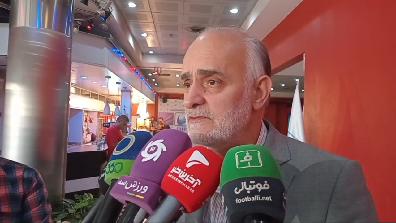 گفت و گو با مهدی محمدنبی در حاشیه مراسم بزرگداشت حسین کلانی