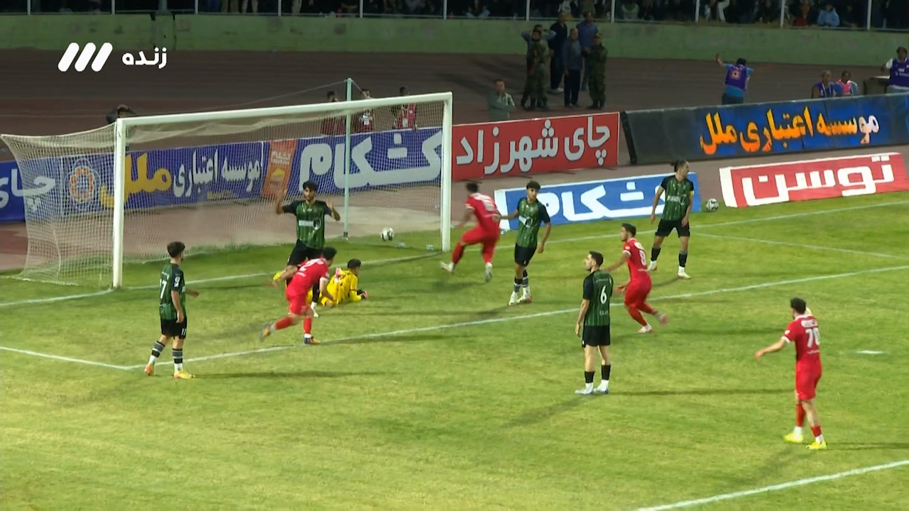 گل اول پرسپولیس به خیبر خرم آباد (امید عالیشاه)