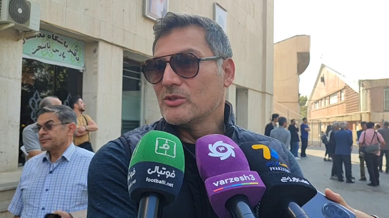 طباطبایی: ساپینتو توانست شرایط تاکتیکی تیم را عوض کند وگرنه او هم جدا می‌شد