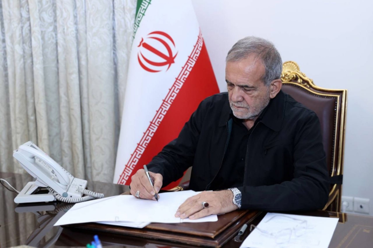 پیام رییس‌جمهور برای درگذشت صابر کاظمی