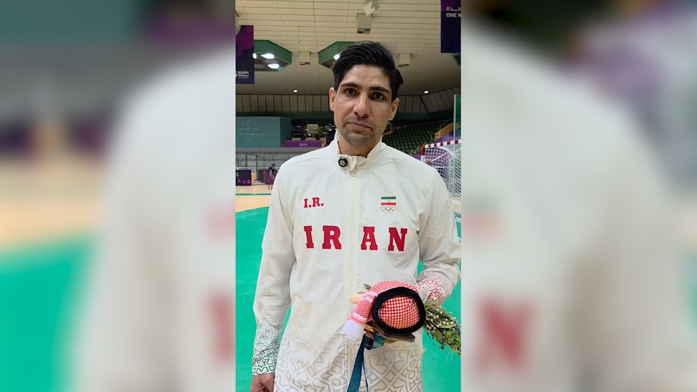 محمدی دروازه‌بان تیم ملی فوتسال: مدال طلا را بر گردن نمی‌اندازم تا قابی برای آن پیدا کنم